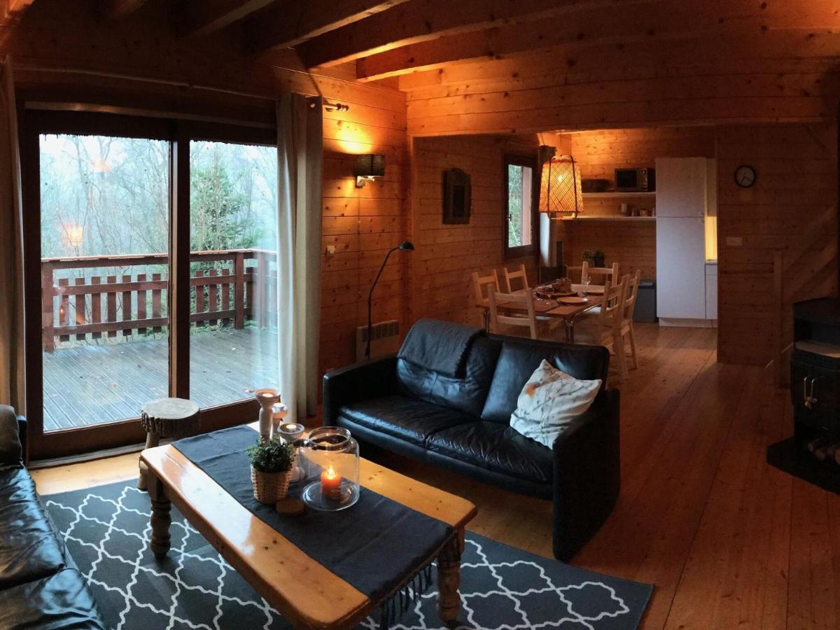 Pretty Chalet In Beaulieu With Private Pool Extérieur photo