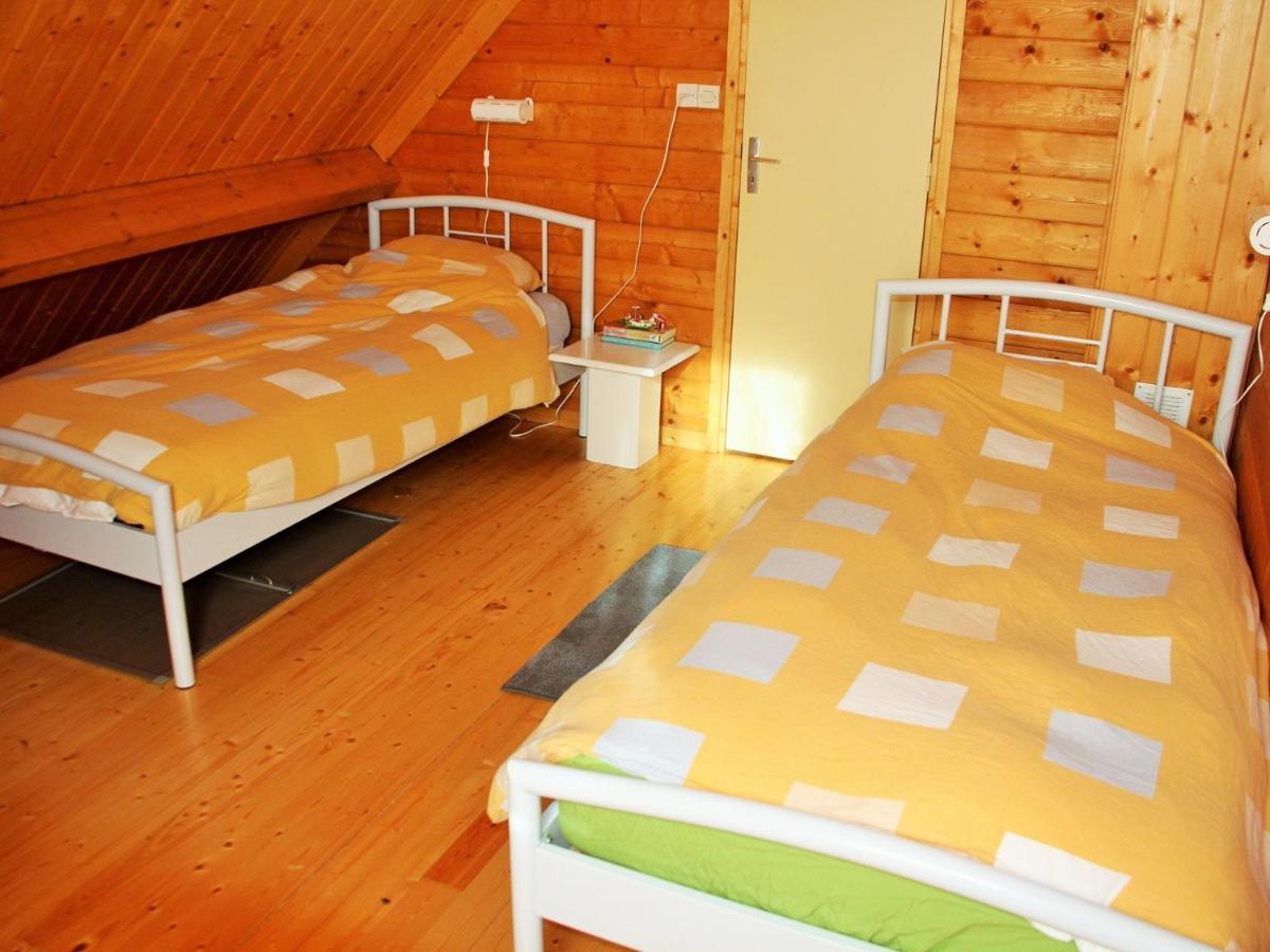 Pretty Chalet In Beaulieu With Private Pool Extérieur photo