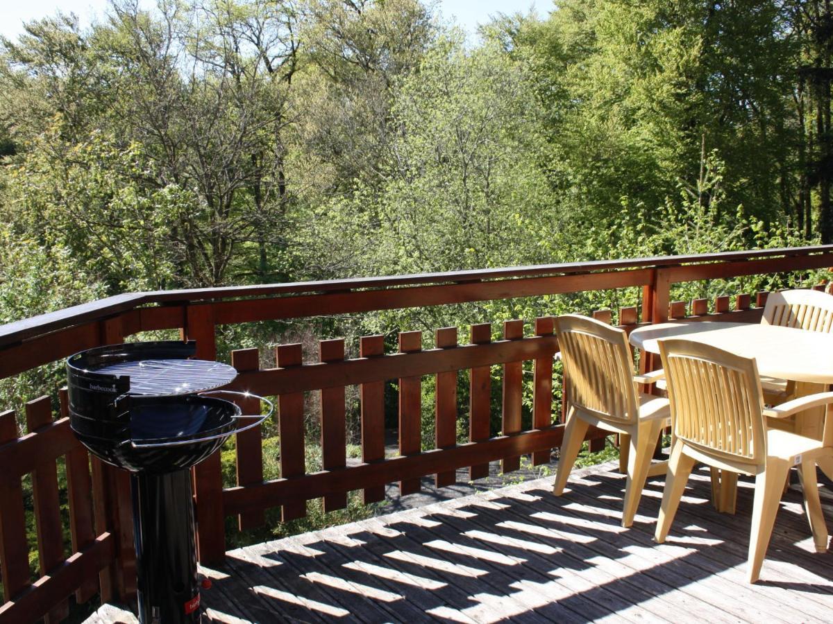Pretty Chalet In Beaulieu With Private Pool Extérieur photo